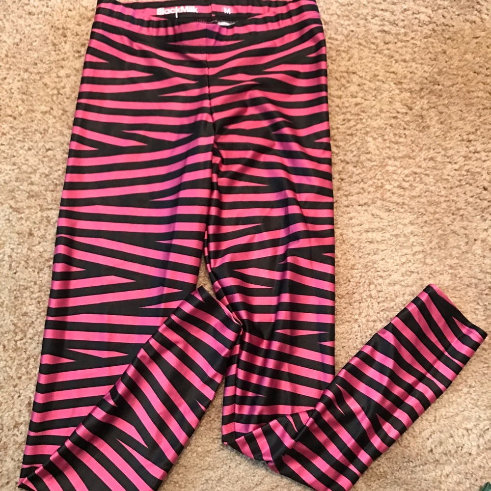 Black Milk Medium